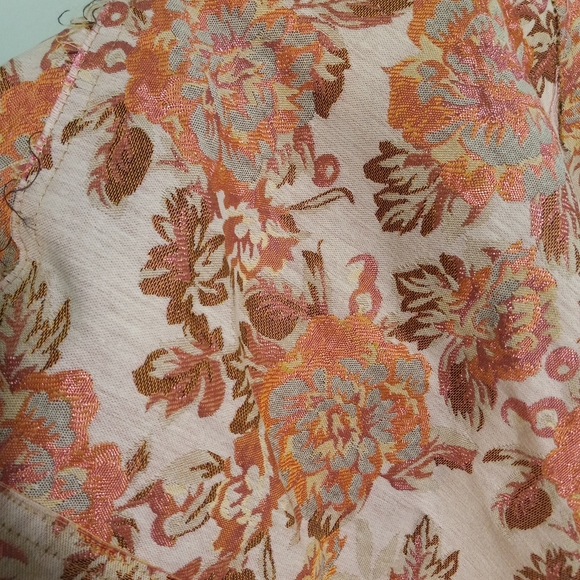 NWT | ASOS Floral Jacquard Cropped Blazer with Raw Edge Details | UK 12/US 8 - Picture 9 of 9